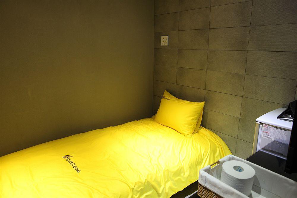 24 Guesthouse Myeongdong Avenue Seoul Bagian luar foto