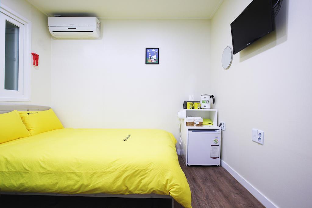 24 Guesthouse Myeongdong Avenue Seoul Ruang foto